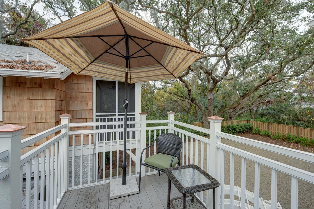 The Grey Owl Inn St. Simons Island Bagian luar foto