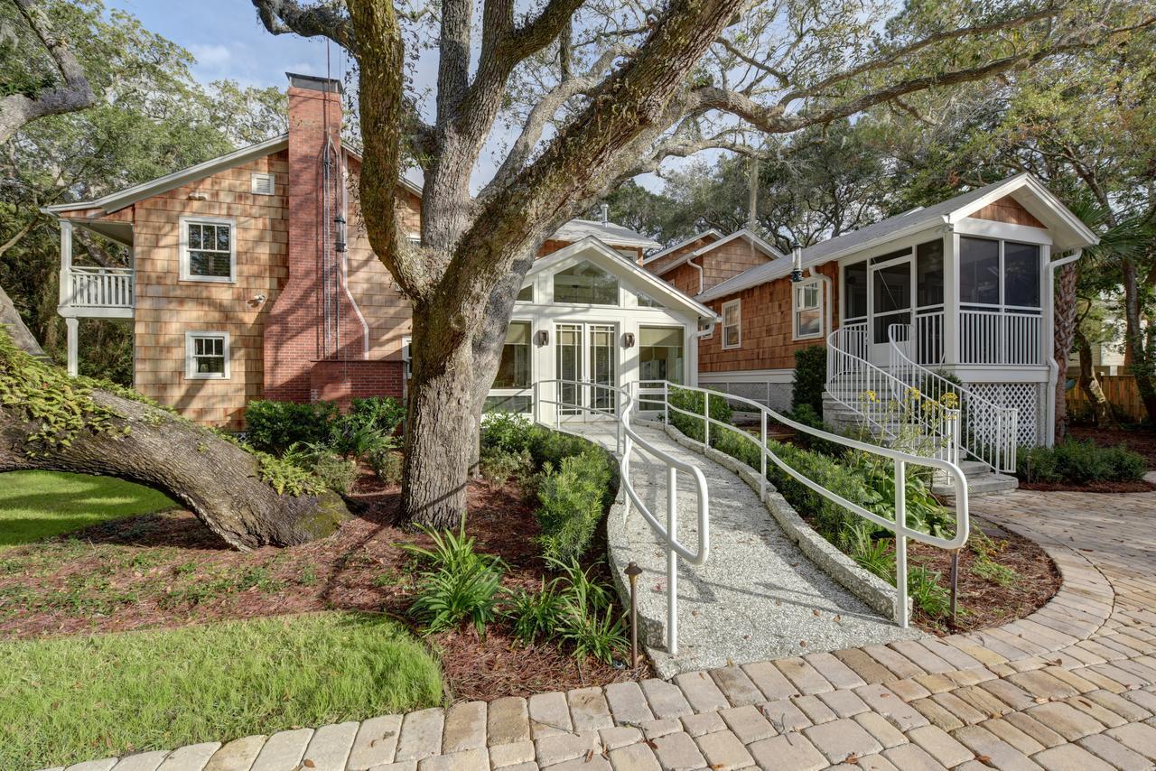 The Grey Owl Inn St. Simons Island Bagian luar foto